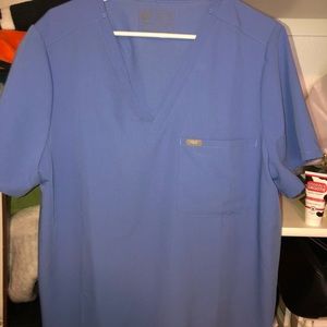 Ceil blue XXL figs scrub top. Never worn.